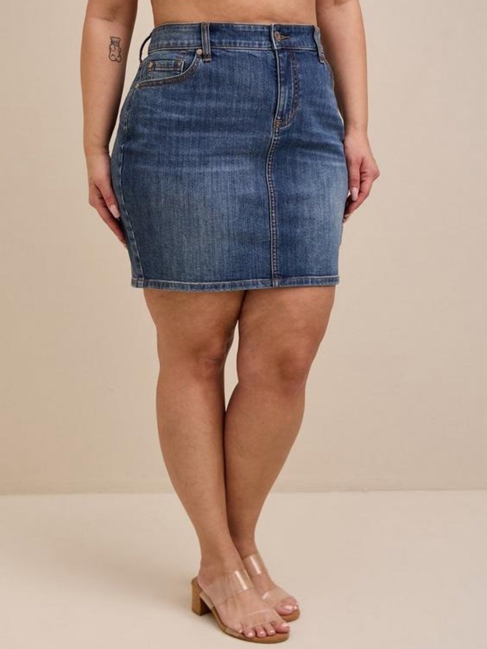 NWT Torrid Mini Denim Straight Skirt - Picture 3 of 9